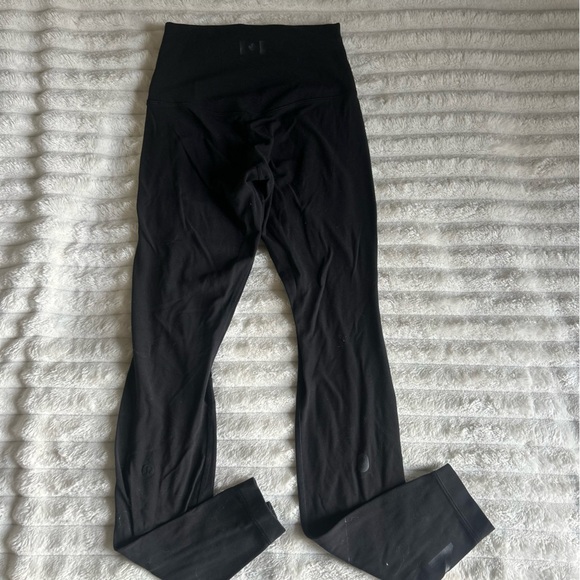 Lululemon Canadian Edition Size 4 Align Leggings - Picture 3 of 11